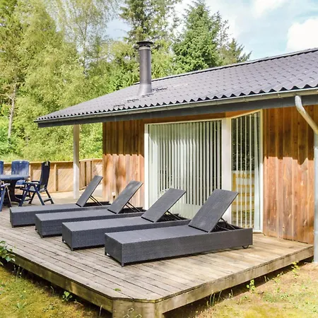 3 Bedroom Awesome In Hals